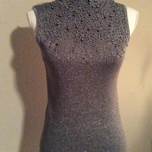 Sleeveless sweater